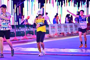 BIB: 
                            <button type="button" onclick="openModal(23313289)" class="btn btn-primary btn-sm float-right btn-popup" data-toggle="modal" data-target=".modal-high-quality">
                        <i class="fas fa-shopping-cart"></i> Add to Cart
                    </button>
                                            <button type="button" onclick="isThisMe(23313289, true)" class="btn btn-success btn-sm float-right btn-popup btn-isme hidden" data-toggle="tooltip" data-placement="bottom" title="นี่คือรูปของคุณใช่ไหม คลิกที่นี่เพื่อเอาเข้าอัลบั้ม">
                        <i class="fas fa-plus"></i> Add to album
                    </button>
                    <button type="button" onclick="isThisMe(23313289, false)" class="btn btn-warning btn-sm float-right btn-popup btn-isnotme hidden">
                        <i class="fas fa-ban"></i> Remove from album
                    </button>